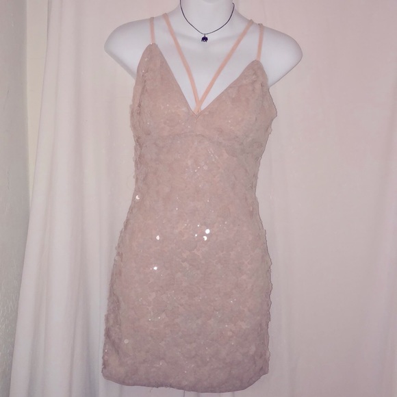 Sleek Blush Formal Dress - Picture 1 of 7
